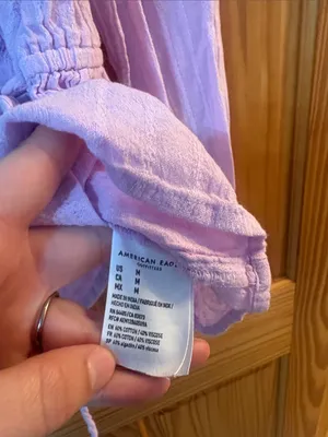 American Eagle Size Medium Lilac Purple Wrap Top thumbnail 4