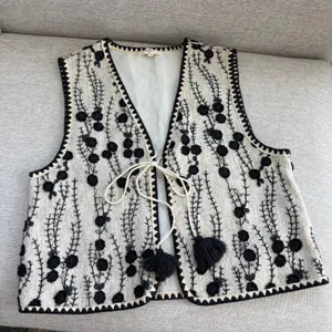 Entro Embroidered Floral Vest Small Tassel Tie Boho Cottage Grandma Chic Fall thumbnail 1