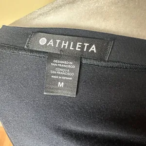 ATHLETA Drape Neck Short Sleeve Knit Top T Shirt Blouse Size Medium thumbnail 9