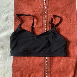 Athleta convertible sports bra thumbnail 2