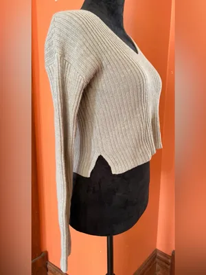 5/$25‼️ Wild fable Ribbed V-Neck Women's longsleeve top thumbnail 2