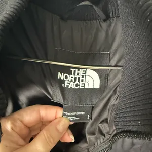 The North Face Albroz Down Parkina in Black L thumbnail 10