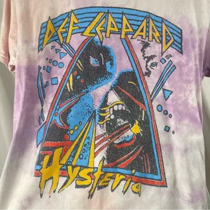Def Leppard Small Hysteric Tie-Dye Graphic T-Shirt Rock Metal Band Music thumbnail 3