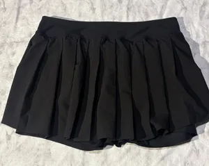 Old Navy Skort - Size XL thumbnail 1