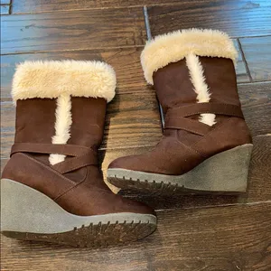 Vintage American Eagle Brown Faux Fur Lined Wedge Boots size 10 thumbnail 3