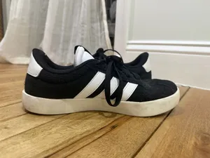 Women’s Adidas VL Court 3.0 Sneakers thumbnail 4