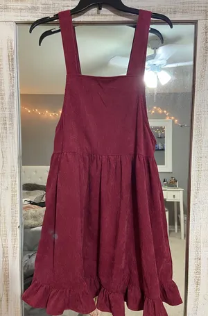 Dress thumbnail 1