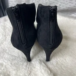 IMB suede black boot shoes with peep hole size‎ 7 thumbnail 4