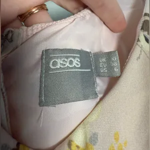 ASOS Light Pink and Yellow Floral Sleeveless Ruffle Mini Dress Size 6 thumbnail 3