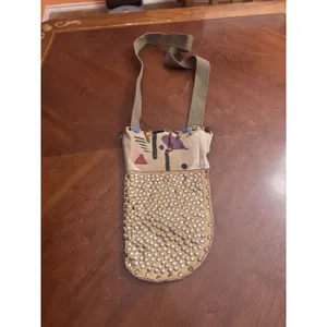 Ladies STUDDED HAND TOOLED Crossbody Bag Southwest Western thumbnail 3