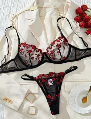 Black floral lingerie sey thumbnail 1