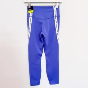 Nike One Leggings Size XS 7 8 Length Mid Rise Tight Fit Sporty‎ Clean Girl Yoga thumbnail 8