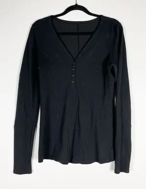 Lululemon Women's Swiftly Tech Henley Button V Neck Long Sleeve Shirt Blouse M thumbnail 1