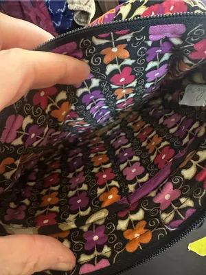 Vera Bradley Night and Day RETIRED Floral Small Duffel & Crossbody Bag Set thumbnail 4