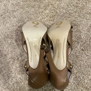 Boutique 9‎ Leather Studded Heels Size 6 thumbnail 4