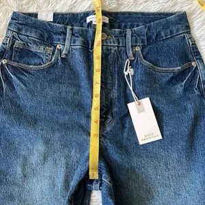 NWT Good American Good classic Skinnyish fit hi rise Women’s Jeans size 10/30 thumbnail 4
