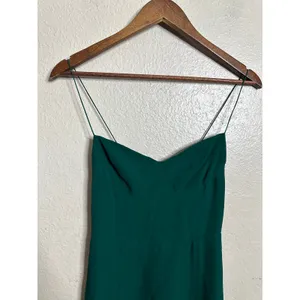 Reformation Juliette Dress in Emerald Green size 0 Sweetheart Tie Strap Mid Slit thumbnail 8