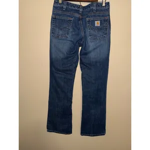 Carhartt Womens Traditional Fit Straight Jeans‎ 4 Medium WashWestern minimalist thumbnail 4