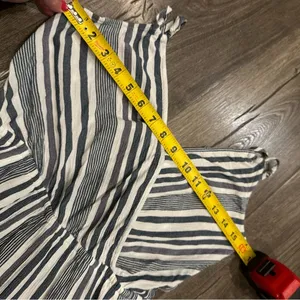 Women’s American Eagle 🦅 Outfitters Nautical Striped Open Back Romper Sz Medium thumbnail 8