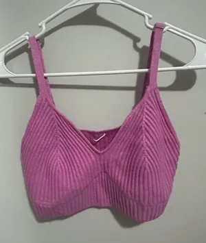 Pink knitted crop top Size M thumbnail 1