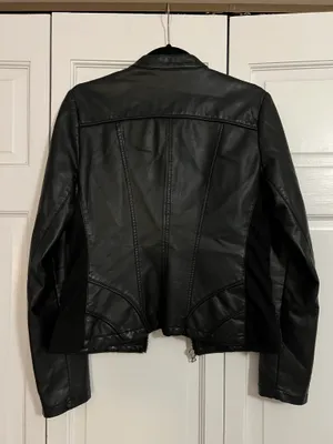 Guess black leather jacket Size M #leatherjacket #biker thumbnail 2