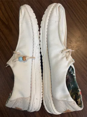 Hey Dude Size 8 Wendy Natural Salt White Canvas Slip On Boat Shoes Beaded Laces thumbnail 4