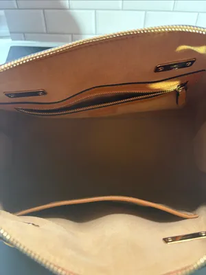 MCM Ella Boston Bag in Visetos - Pre-loved thumbnail 7