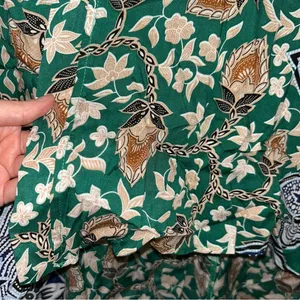 Green Floral Kimono with Paisley Accents thumbnail 5