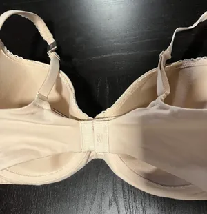 Victoria’s Secret Bra thumbnail 3