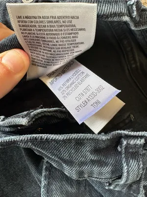 Agolde Toni Mid Rise Straight in Feral size 29 thumbnail 3