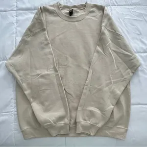 Gildan “Griswold’s Tree Farm”. Sweatshirt Size XL. NWOT thumbnail 2