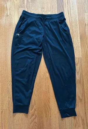 Under Armour Black Jogger Pants thumbnail 1