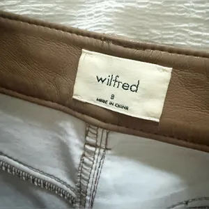 Aritzia Wilfred Melina Pant Camel Tan Vegan Leather Pants Size 8 Straight Leg thumbnail 7