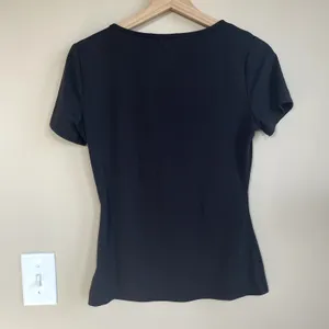 Mangopop black short‎ sleeved t-shirt women's S scoop neckline basic minimalist thumbnail 6