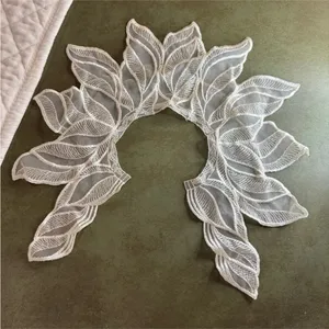 Pilcro White Leaf Lace thumbnail 1