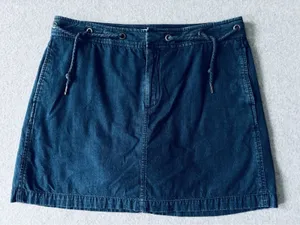 Dockers Dark Blue‎ Denim Jeans Skirt Skort Shorts Pockets Womens Size 8 thumbnail 1