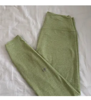 Alo Set Yoga airbrush green matcha thumbnail 2