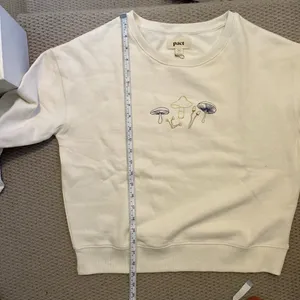 NEW PACT Med 100% Organic Cotton Baby Bellas Mushroom Cream Slouchy Sweatshirt thumbnail 7