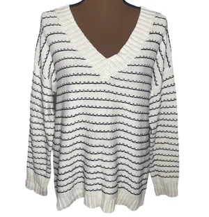 Westport Dressbarn chunky knit v-neck stitch detailed oversized sweater size XL thumbnail 1
