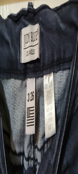 Judy blue Dark Wash Flares thumbnail 3