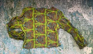 Vintage Y2K 90s Papillon green boho bell sleeve printed top, size medium thumbnail 9