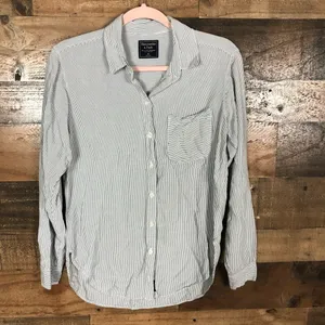 Abercrombie & Fitch striped top‎ thumbnail 3