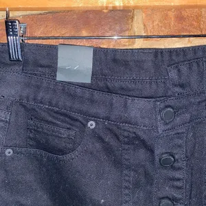 NWT BLANKNYC Black Wash Denim Night Stroll Jean Mini Skirt Women's Size 28 thumbnail 4