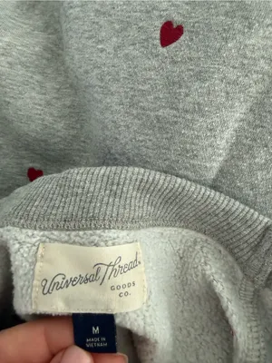 Universal Thread Gray Crewneck Sweatshirt with Red Heart Motif thumbnail 4