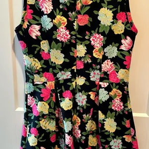 Women's Jella Couture Fit‎ And Flare Floral Print Dress Size Medium EUC thumbnail 2