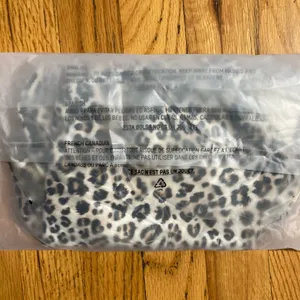 SKIMS Leopard Print One Piece Swimsuit M thumbnail 5