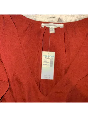 Maurices New With Tags $30 Flutter Sleeve Peplum Blouse Woman’s Medium thumbnail 7