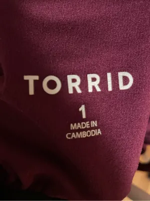 Women's Torrid Scoop Neck Crop Tank top/ sports Bra Wine Size 1 thumbnail 4