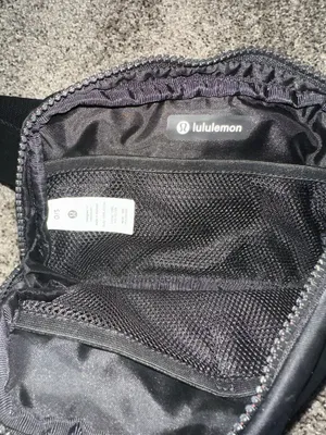 Lululemon Belt Bag thumbnail 4