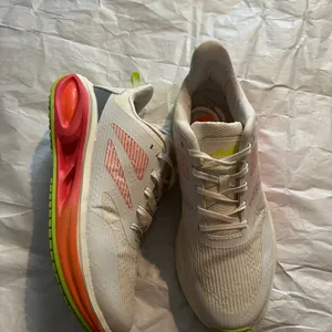 Avia White and Red Athletic Shoes thumbnail 5